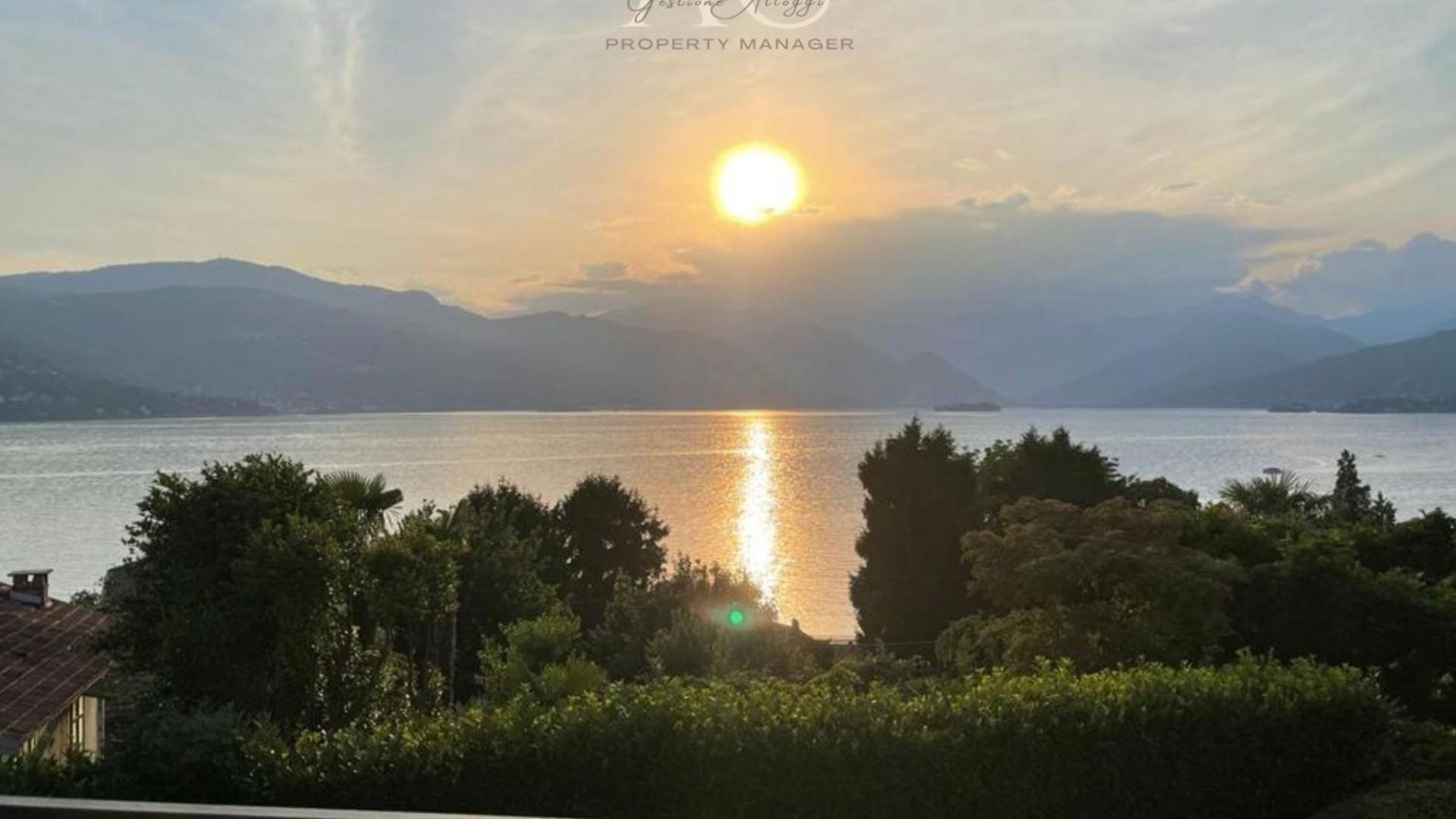 The House On The Lake Reno Di Leggiuno Extérieur photo